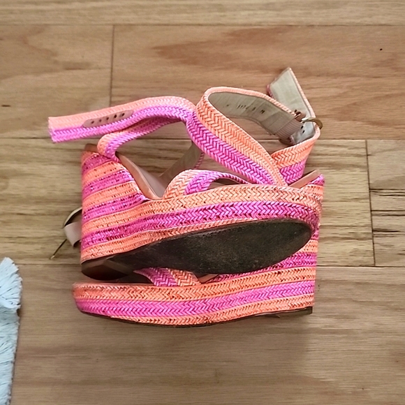 Stuart Weitzman Pink and Orange Wedges - Picture 3 of 4
